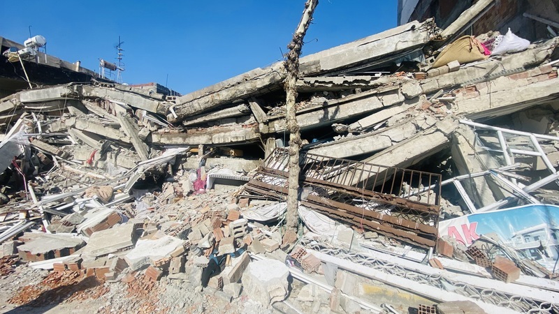搜救隊員憶土國救災   建物倒塌如千層派