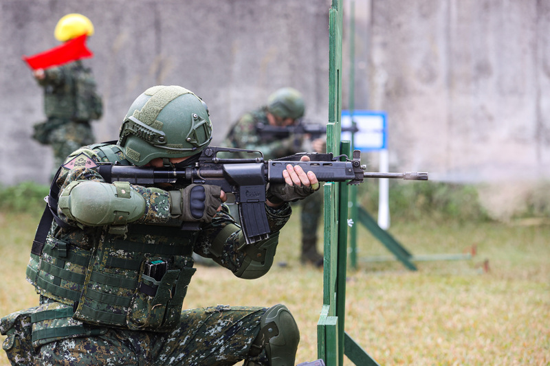 國防部：如延長志願士兵服役年限  不利幹部領導統御