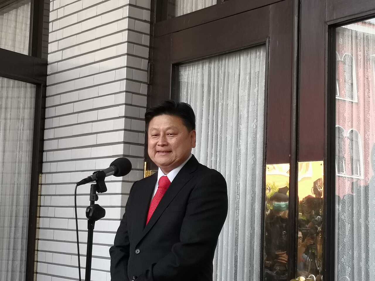 鏡文學總經理董成瑜：就是傅崐萁性騷 若認清白可請郝龍斌澄清