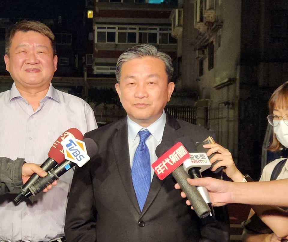 王定宇還原馬文君不簽切結 進出通聯非用手機