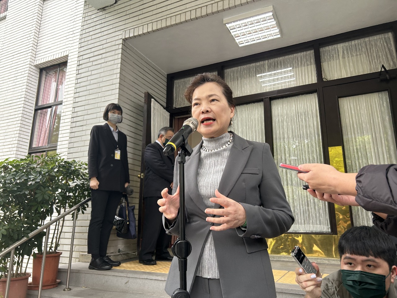 離岸風電廠商不簽約？ 王美花：最近有較好結果