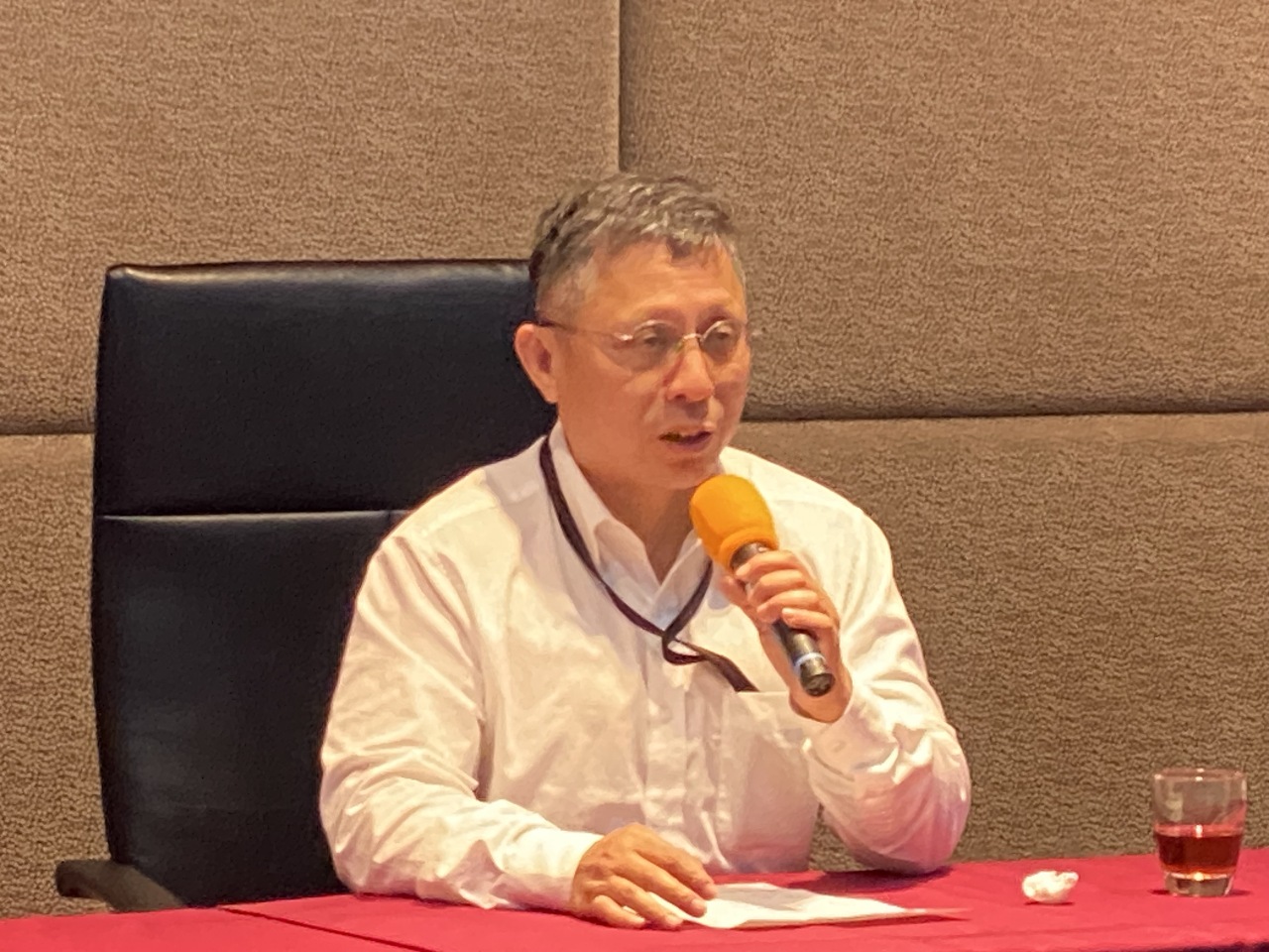 鏡電視續行審議 NCC關鍵理由：鄭優缺席