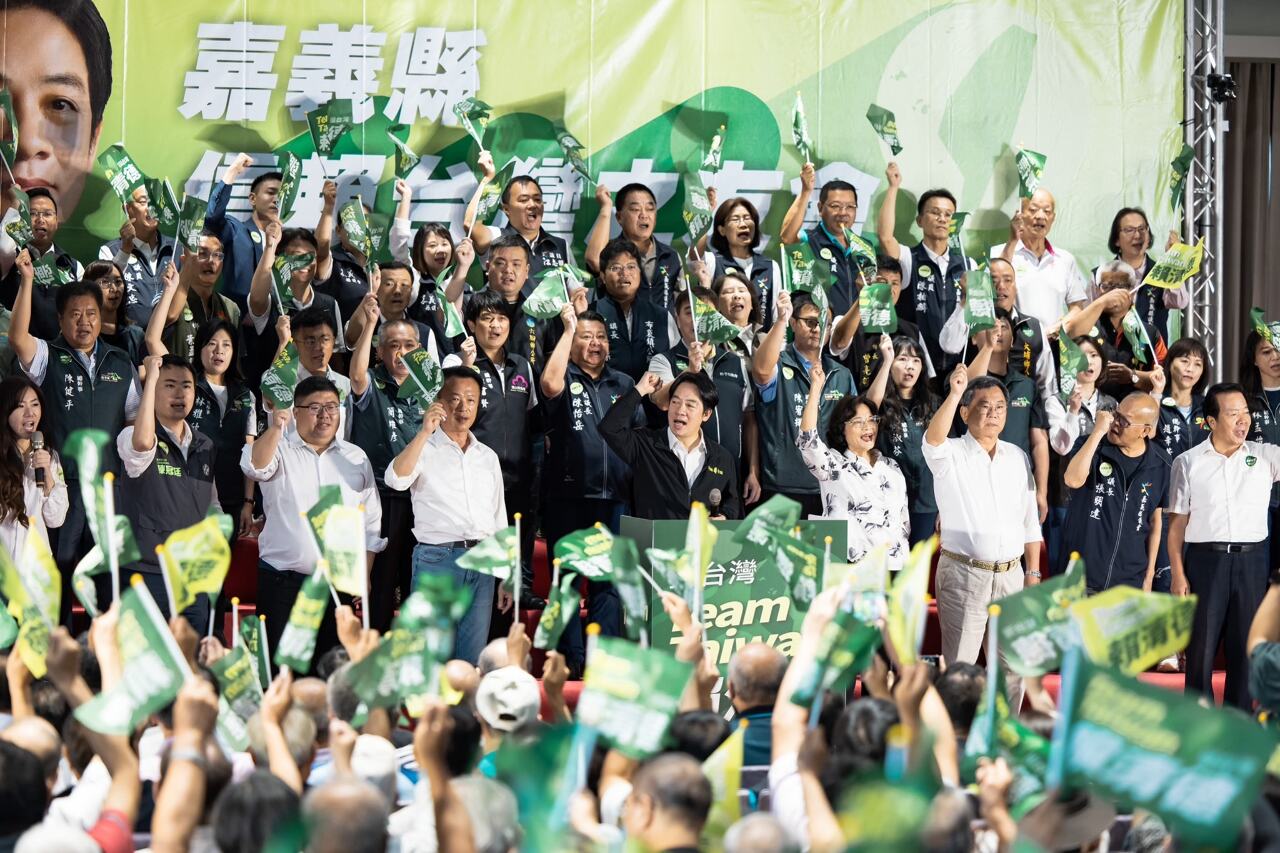 綠營2024選戰定調「民主大聯盟」 跨黨派覓才
