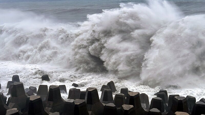 蘇拉颱風再南偏 今西熱東雨 沿海留意強風長浪