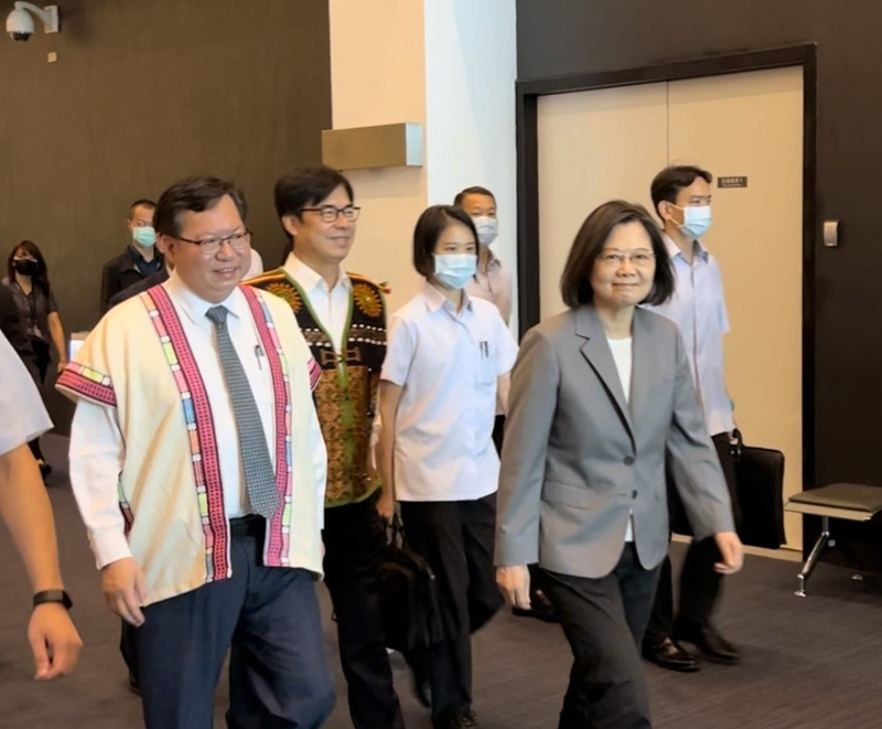 晚間新聞摘要