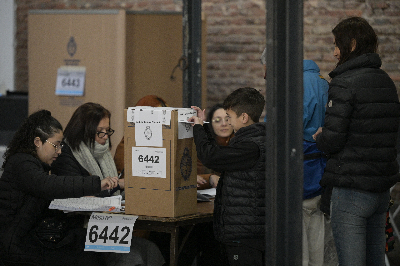 阿根廷總統初選結束 3位數通膨激怒選民
