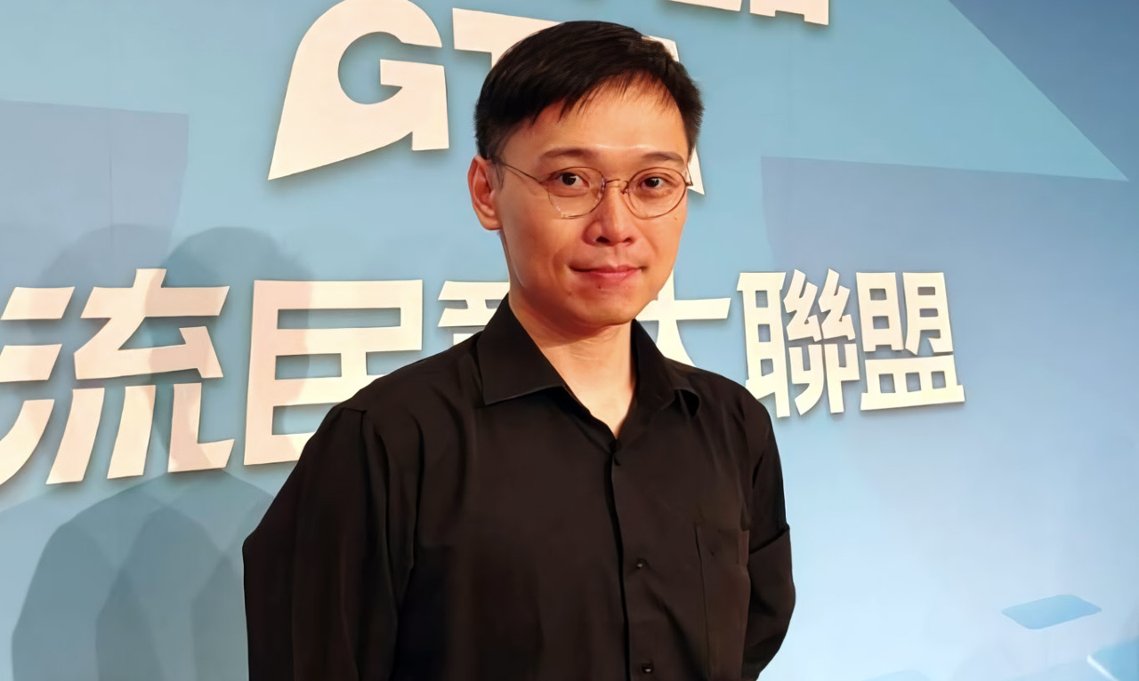 傳藍喊話郭恢復黨籍爭立院龍頭  郭辦：放話操作