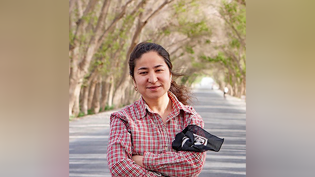 維吾爾學者熱依拉被判終身監禁 女兒籲學界齊向北京施壓