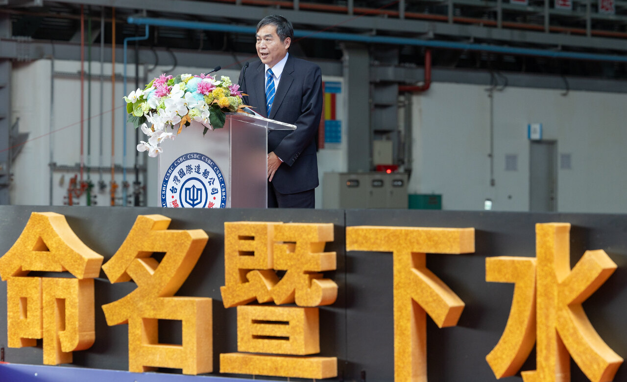 台船董事長鄭文隆：海鯤艦採X型尾舵 性能優於現役潛艦
