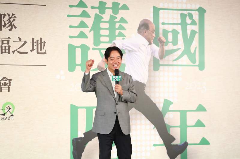 女大生提問民進黨貪污遭肉搜 賴清德聲援：攻擊沒必要