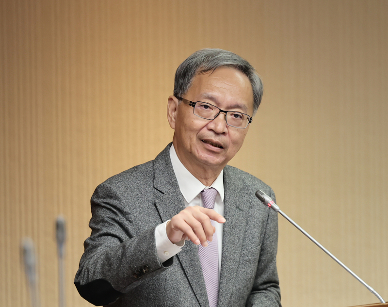 健保點值1點1元？ 薛瑞元：取消總額便須管控數量