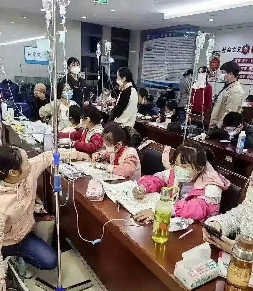 教育壓力超過健康考量？中國病童邊輸液邊寫作業引熱議
