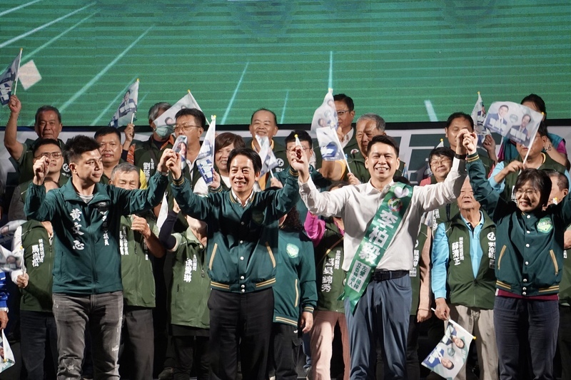 高雄趕場輔選 賴清德：台灣別走回頭路依賴中國