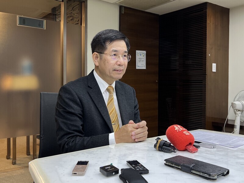 雙語政策遭質疑  潘文忠：政策有必要性  但應兼顧基本學科