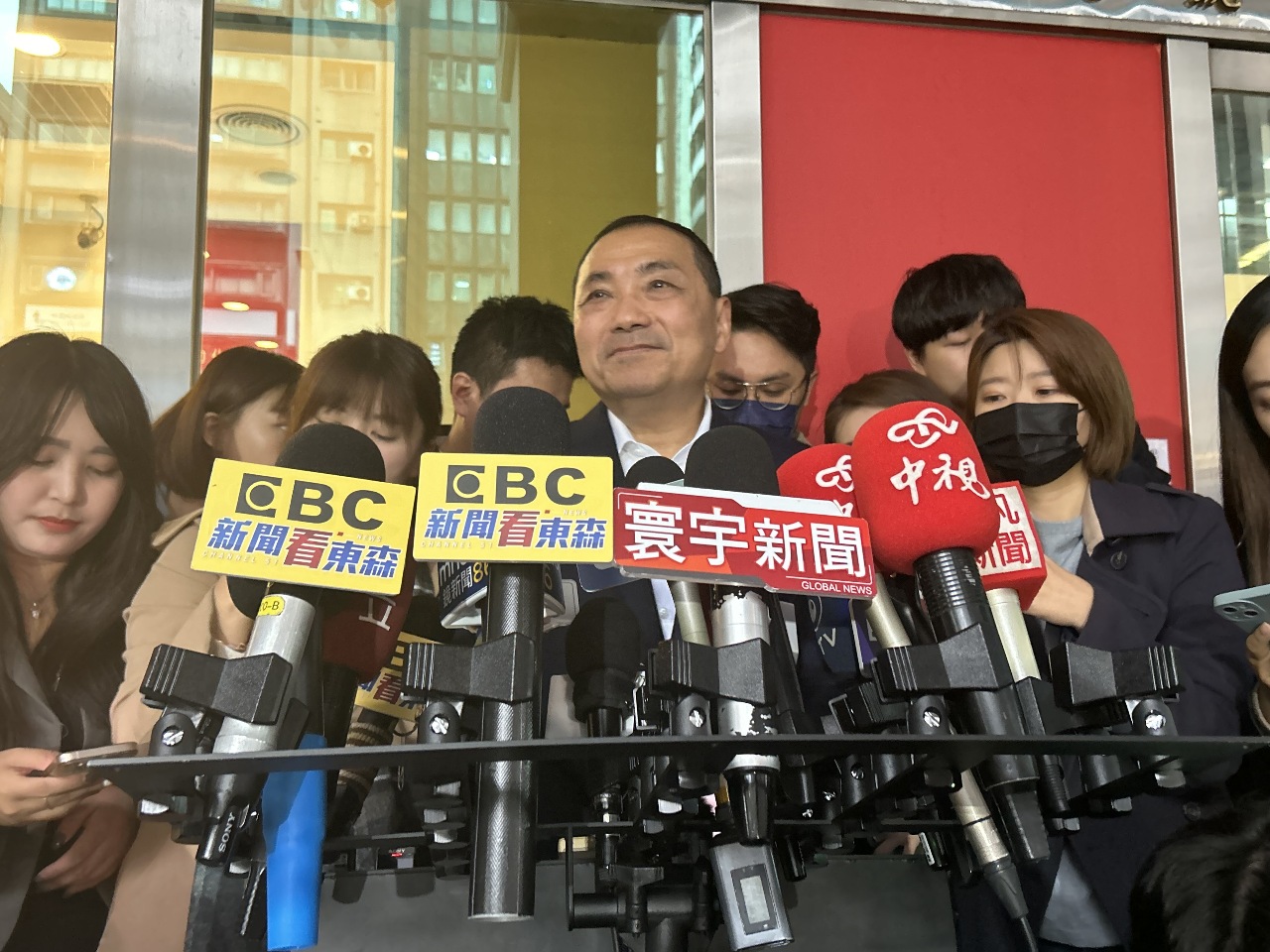 賴清德喊當選GDP拚3.5%以上 侯友宜：癡人說夢話