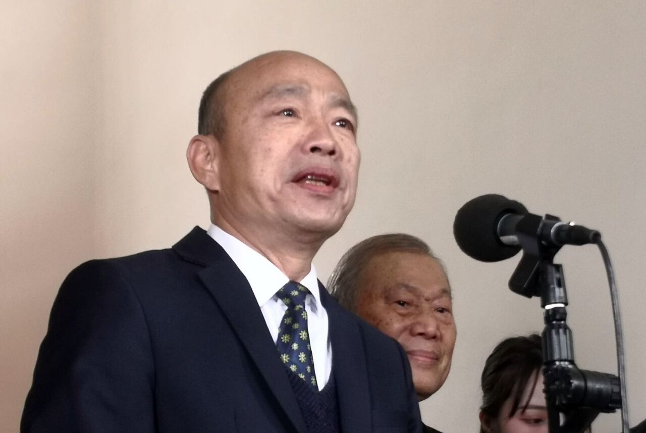 韓國瑜視察立法院 宣布周萬來任秘書長