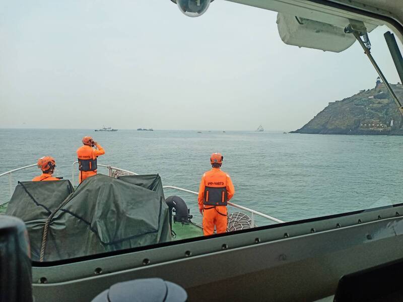 陸漁船翻覆2失蹤 海委會：第一時間前往全力救援