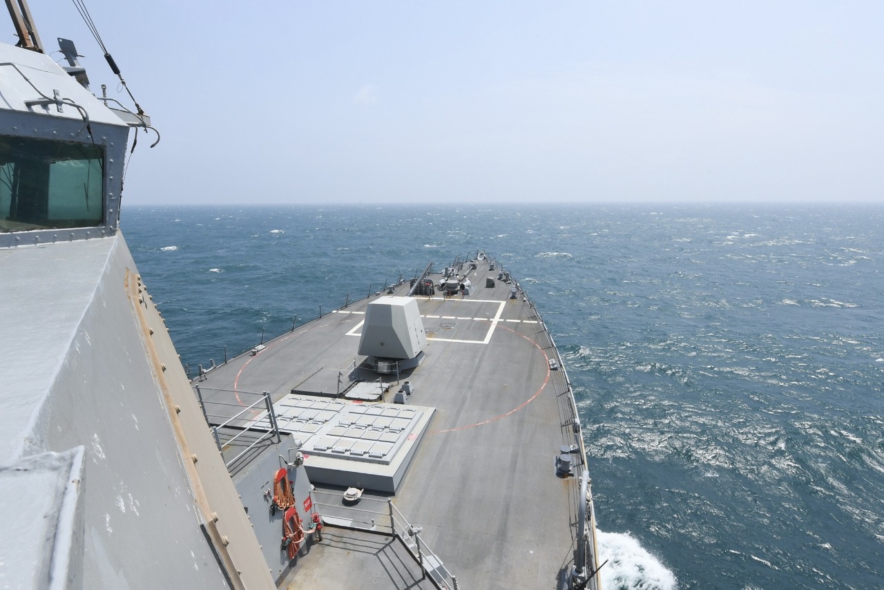美軍第七艦隊驅逐艦海西號通過台海 國軍全程掌握