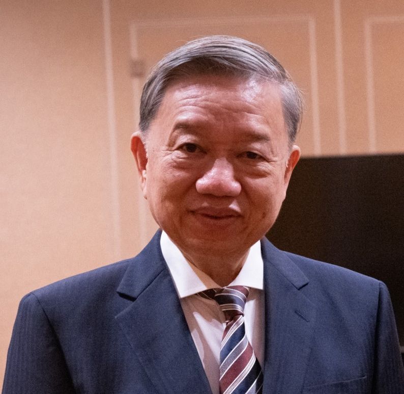 越南新任國家主席出爐 公安部長蘇林獲提名