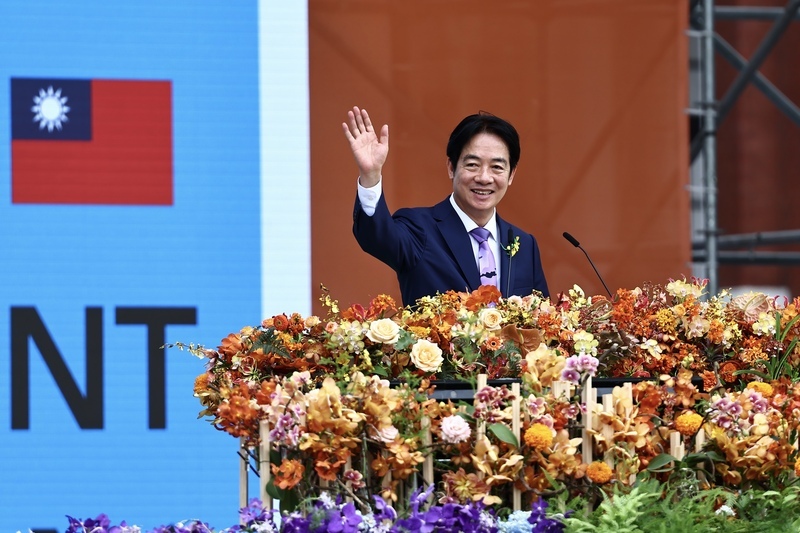 領導核心是選票 定於一尊是人民──賀中華民國第16任正副總統就職
