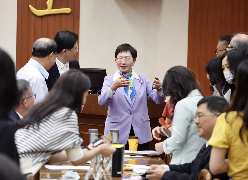 檢視地方建設需求 修財劃法不能光要中央吐錢