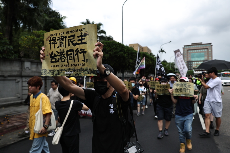 香港反送中如何改變台灣人對中共的看法