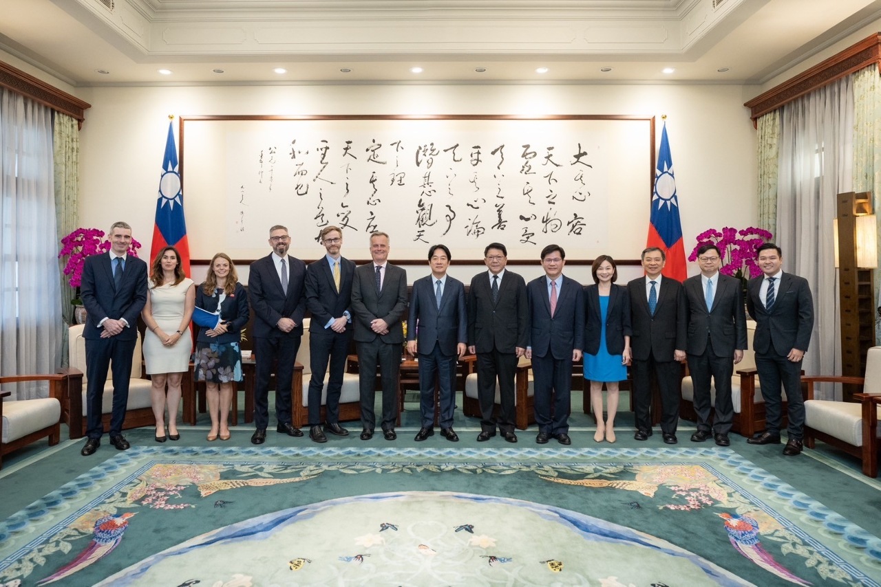 接見英駐台代表鄧元翰 總統盼英國助台加入CPTPP