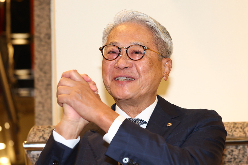 傳台積電邀輝達入股英特爾 吳東亮：長遠而言是好事