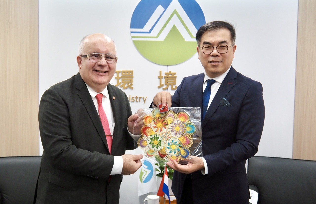 彭啓明會晤巴拉圭駐台大使 盼深化氣候變遷合作
