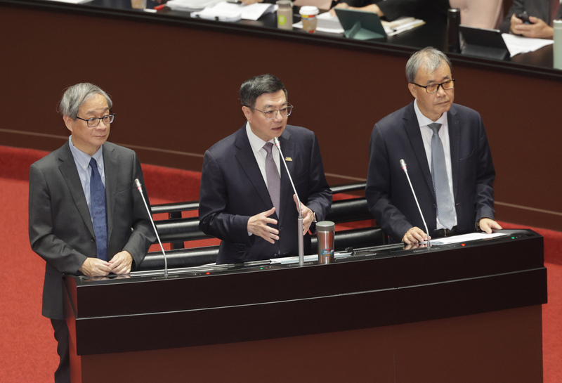 「黑白大廚」成模範 李遠：將引進民間資金投入影視產業 並推廣台灣嘻哈音樂