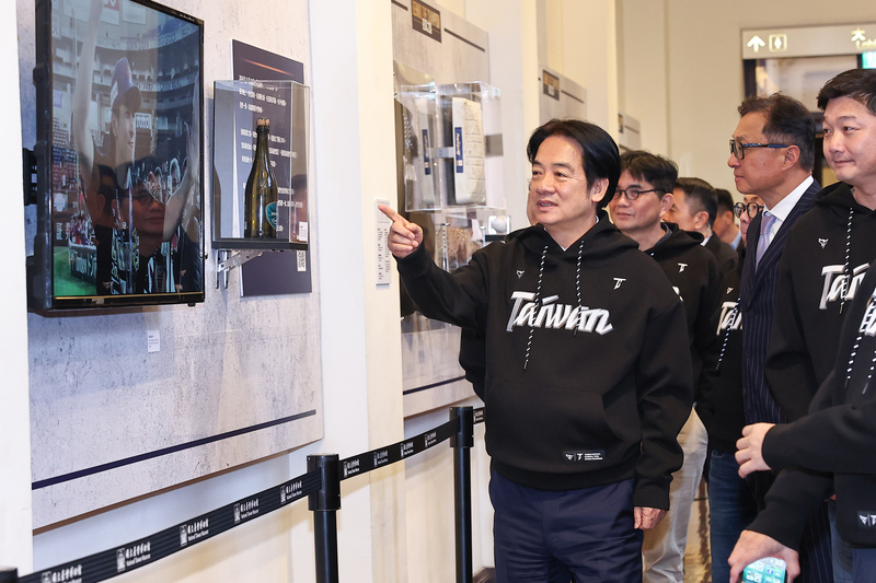 賴總統允諾讓台灣隊登500元紙鈔 央行：審慎規劃