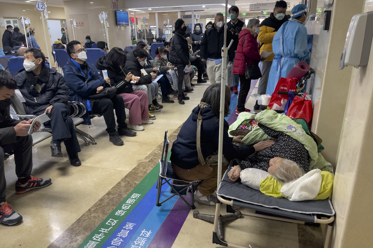 中國醫院大量破產倒閉 民眾看病可能越來越貴
