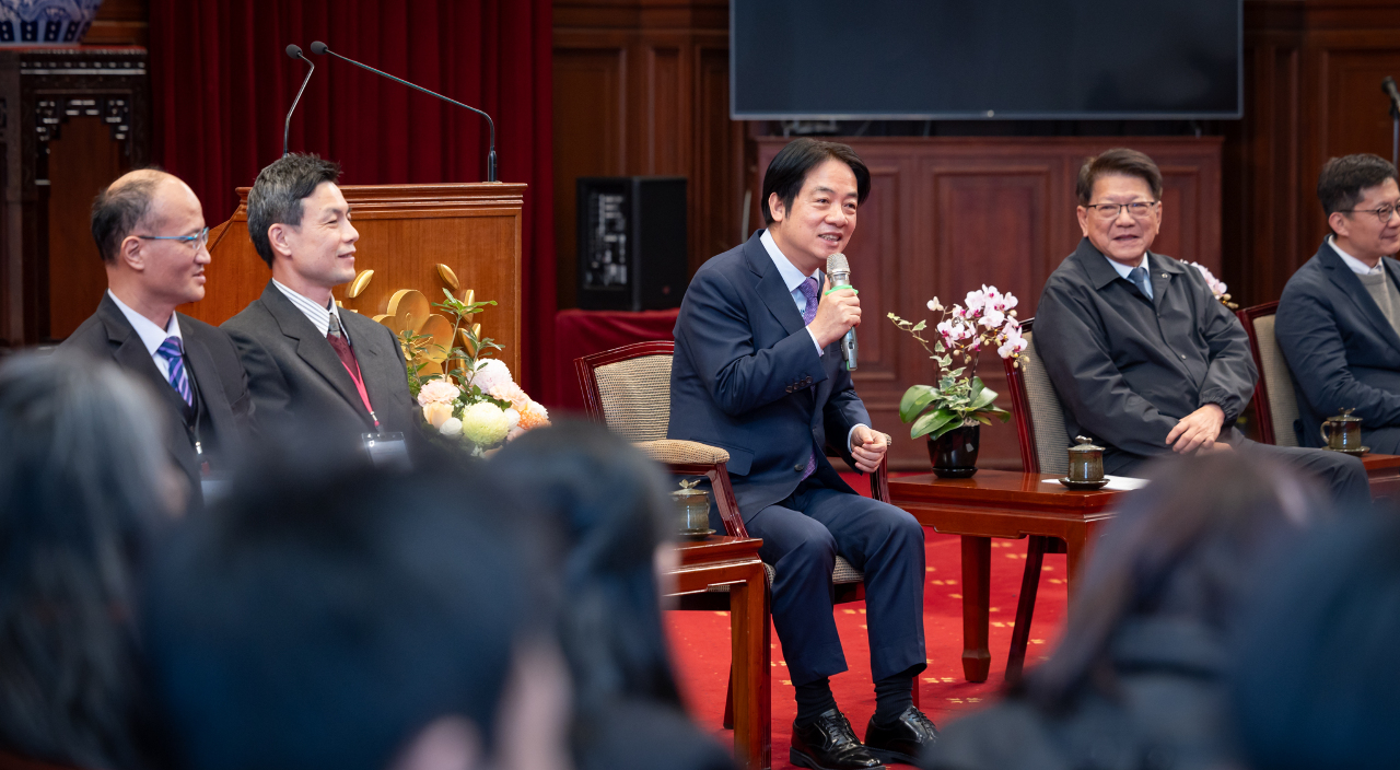 接見國際奧林匹亞得獎學生 總統勉追求更大夢想 亦盼關心民主憲政體制