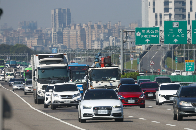 228連假次日國道大致順暢  留意9路段