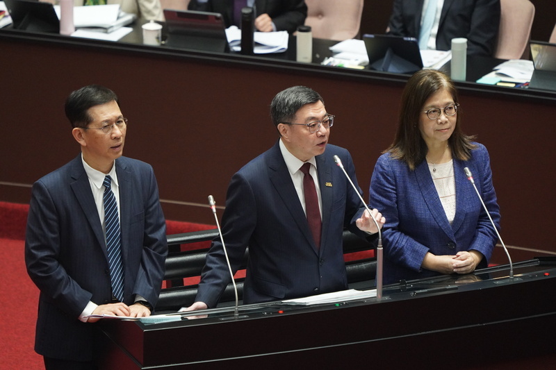 海纜事故頻傳 管碧玲強調海巡強勢執法 若不配合國防部介入