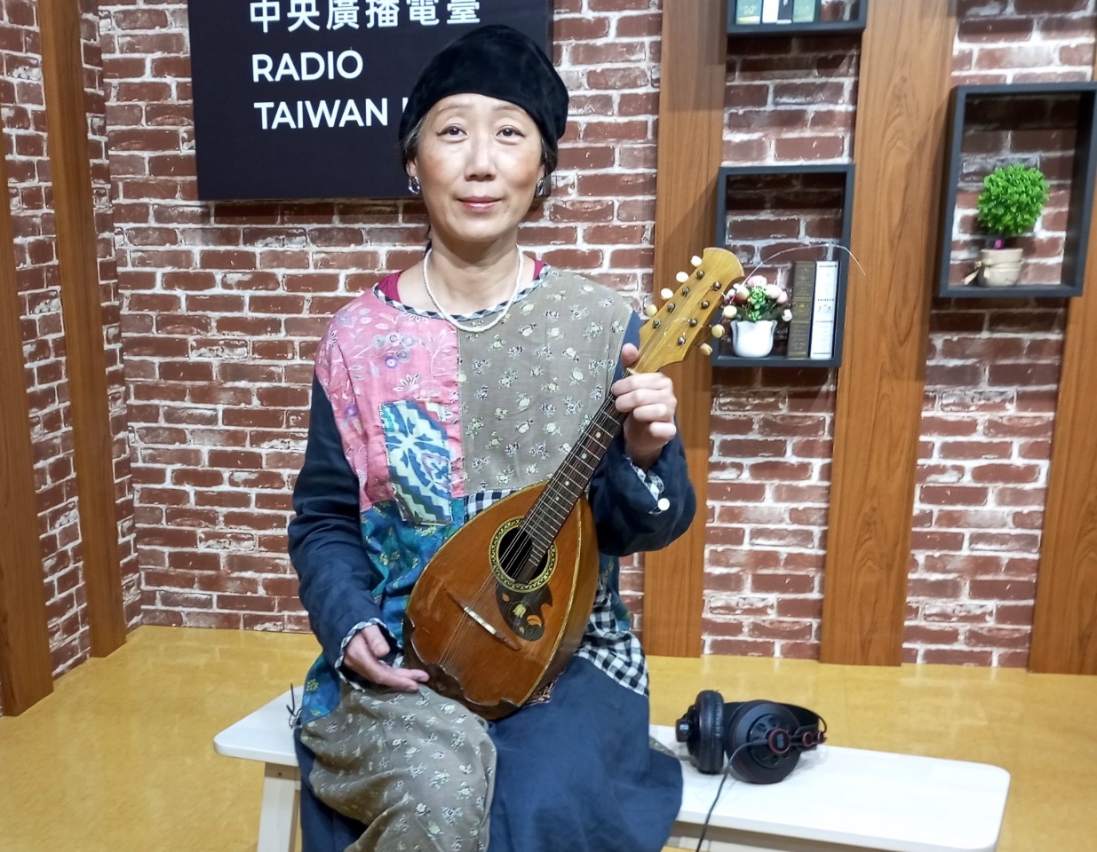 傳統迷思x Junjun姐姐的小孩唐詩和兒歌  The muse of traditions and Junjun’s children poems and tunes