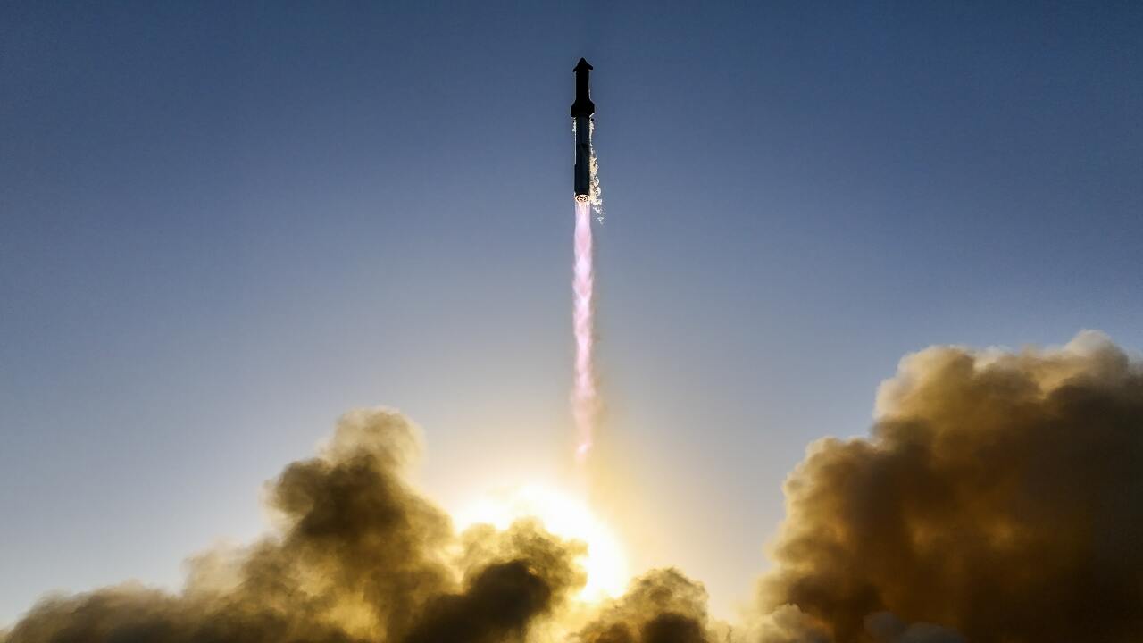 SpaceX「星艦」發射再度失敗 空中爆炸解體、碎片影響飛航