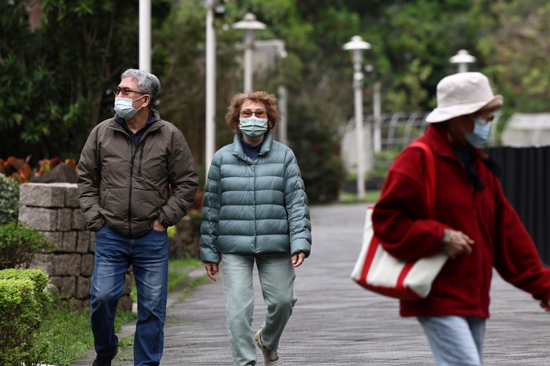 冷氣團減弱氣溫回升 白天溫暖舒適早晚仍涼