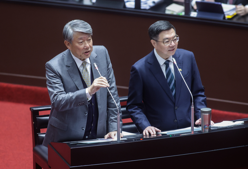 假外資滲透金融系統 經長：認和科技為中資將開罰217萬