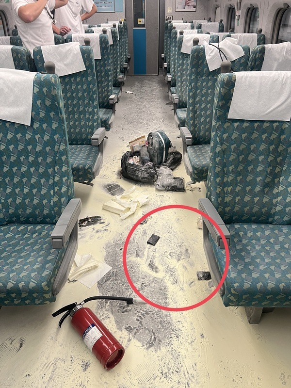 高鐵車廂疑行李內行動電源起火 1乘客輕傷