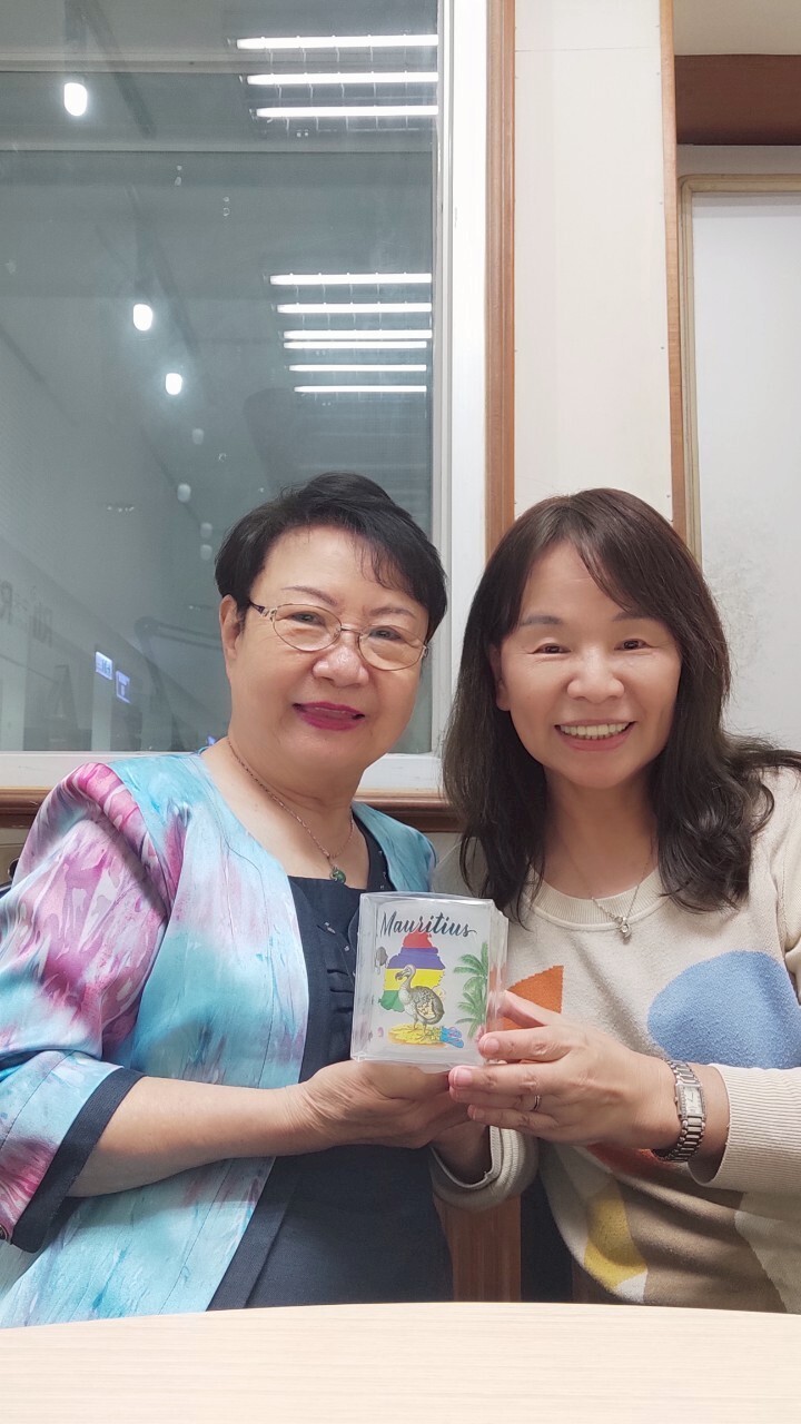 來自模里西斯的客家鄉音，侯明明細說與央廣的短波情緣