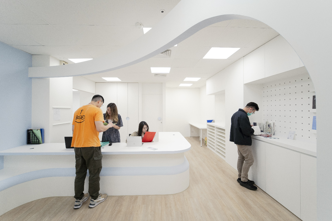 教育部X台灣設計研究院改造校園諮輔空間 心理師讚：這是什麼神奇魔法！