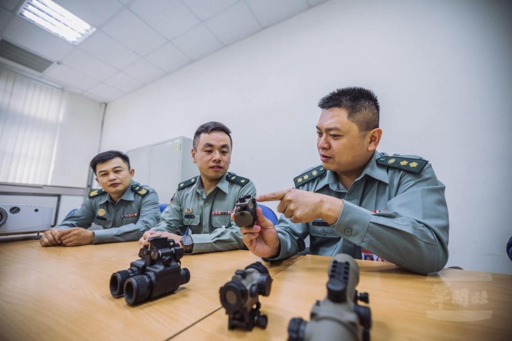 軍備局401廠展研發能量 「3鏡」添戰力