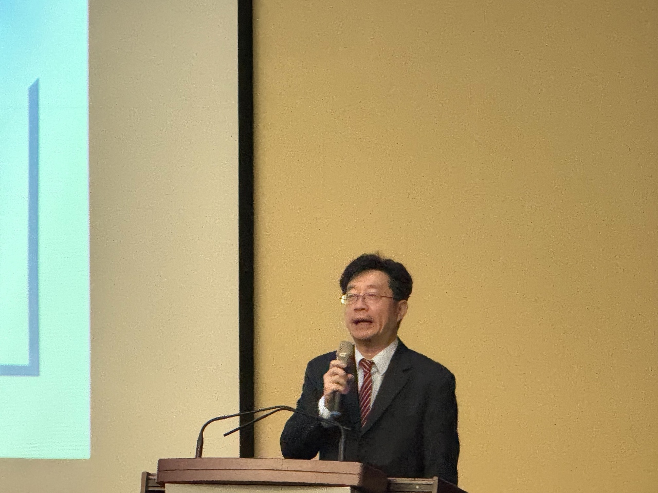 與美談關稅盼貼近10% 連賢明：爭取電子產品豁免效益更大
