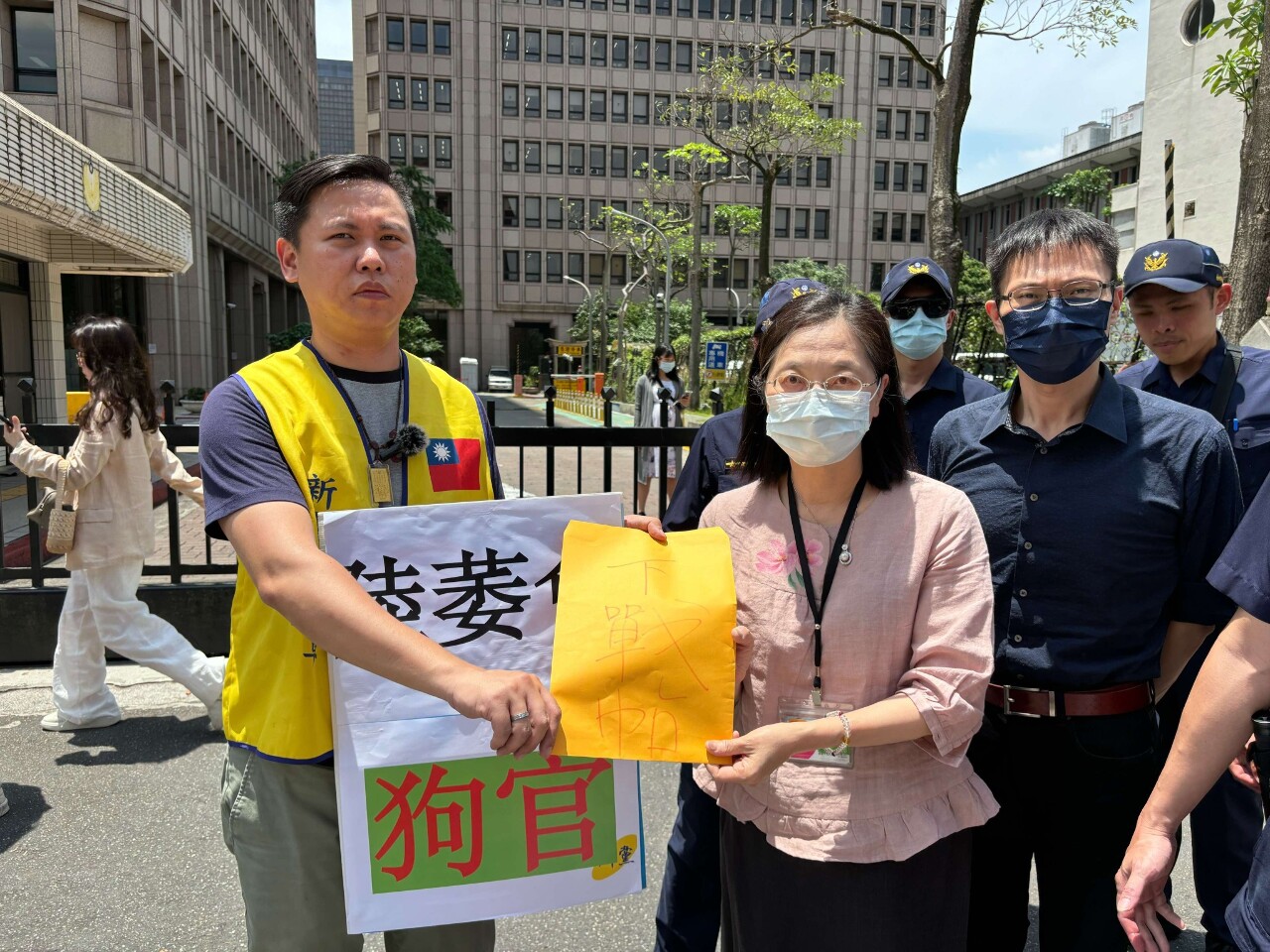 挺陸配10日上街 新黨今遞陳情信「別再欺負陸配」