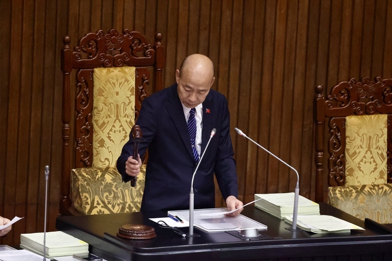 藍白闖關「核電延役」修法 以核安為前提 核電年限可從40年延至60年