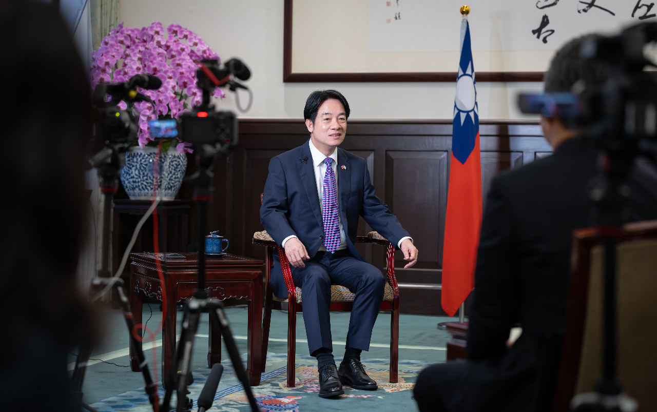 賴總統專訪強調「非紅色供應鏈」綠委肯定國安布局 藍委質疑未顧產業需求