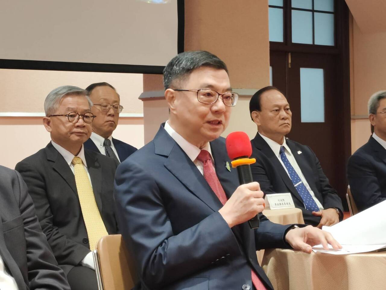 執政分數在人民心中 卓榮泰：加強政策論述 施政未考量大罷免