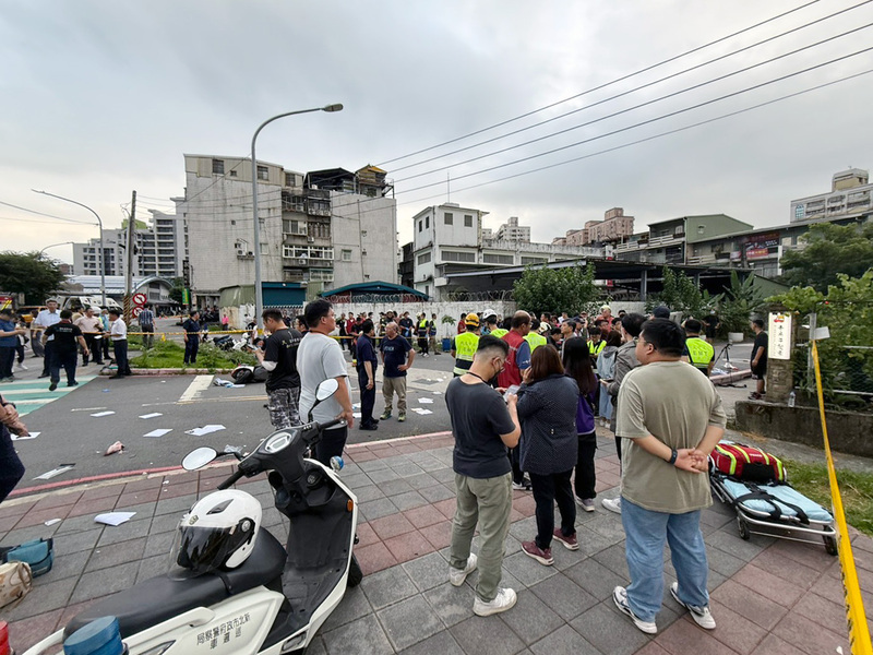 三峽重大車禍 總統指示政院成立專案小組 全力救治傷患