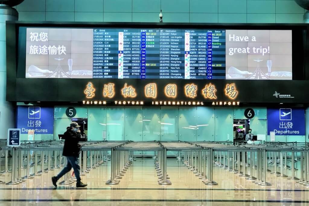 雷雨致桃機多航班轉降外場  中機地面作業暫停